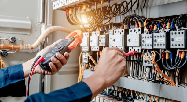 Best Commercial Electrician Services  in Fayetteville, PA